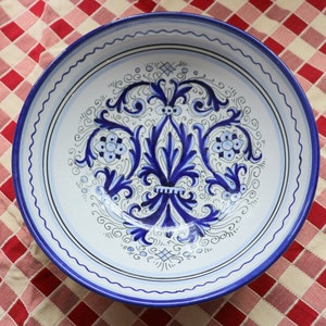 Large 12 inch Handthrown Deruta Pottery Pasta Bowl made in Italy - Dipinto A Mano