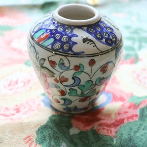 Handthrown and decorated Vintage Pottery Pot