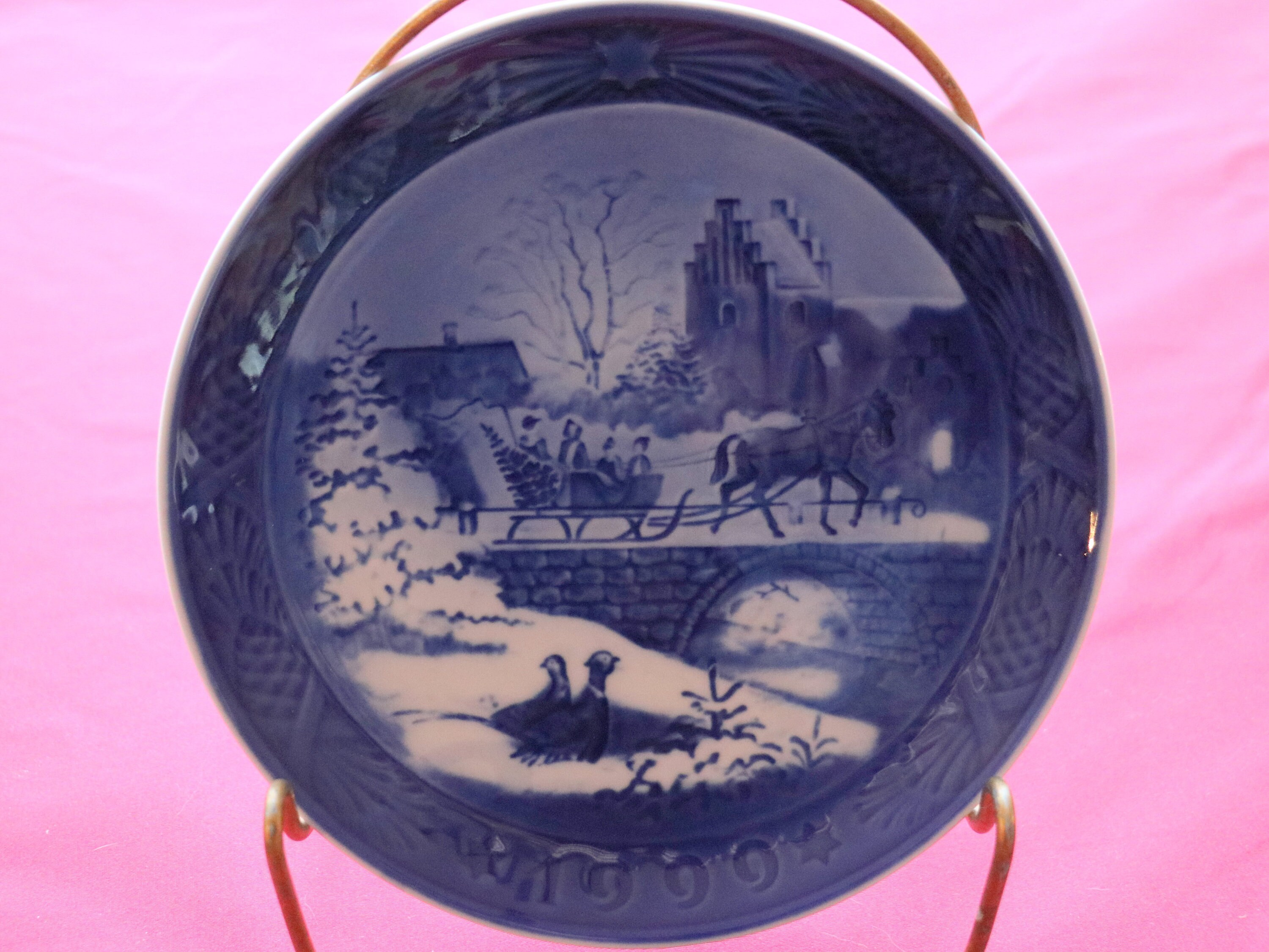 1999 Royal Copenhagen Christmas Plate - Etsy