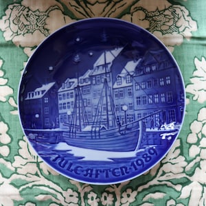 1989 Bing and Grondahl Christmas Plate