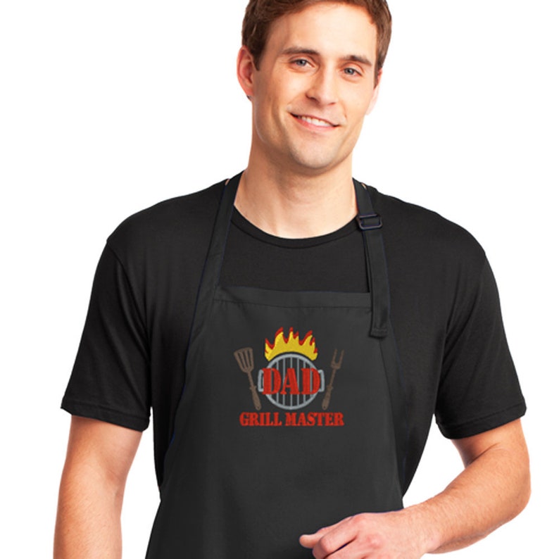 Fathers Day Grill Master Grilling Apron BBQ Gift for Dad Mens Apron King of the Grill Black Apron with Embroidery Big Green Egg Apron