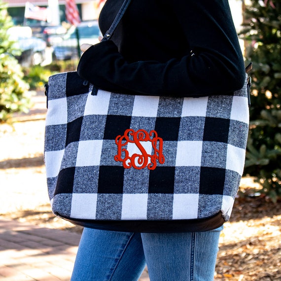 Jen & Co. large flannel plaid tote bag in 2023 | Plaid tote, Plaid tote bag,  Plaid flannel