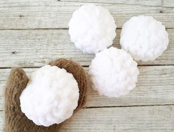 Fake Intérieur Boule De Neige Hiver Noël Maison Décoration Cadeau Gag Fot Kids Fausse Boule De Neige Lutte Doux Crochet Boule De Neige