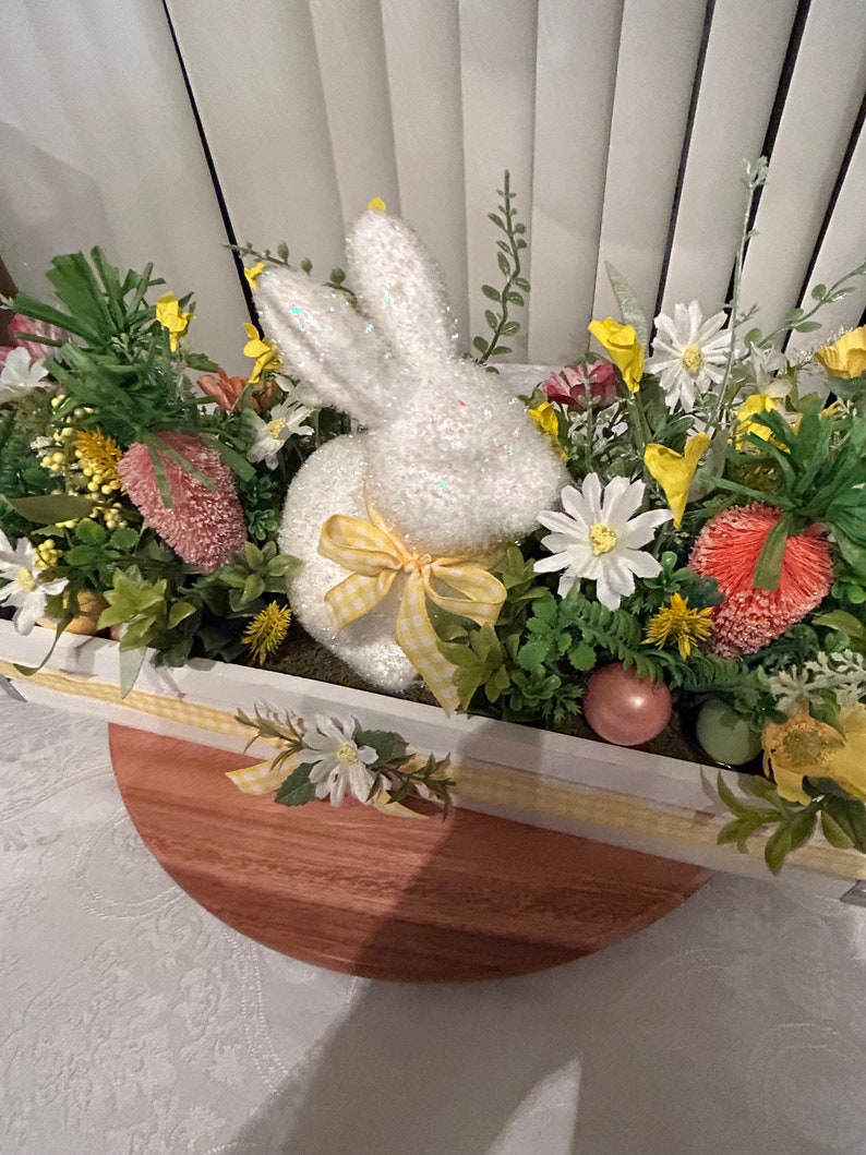 Lighted Easter Centerpiece Easter Table Decor Easter Floral - Etsy