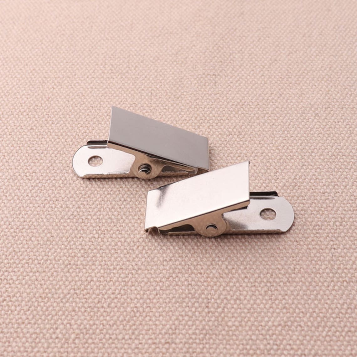 30pcs 30mm Silver Clips Metal Clips Finding Clasps One Hole for DIY ...