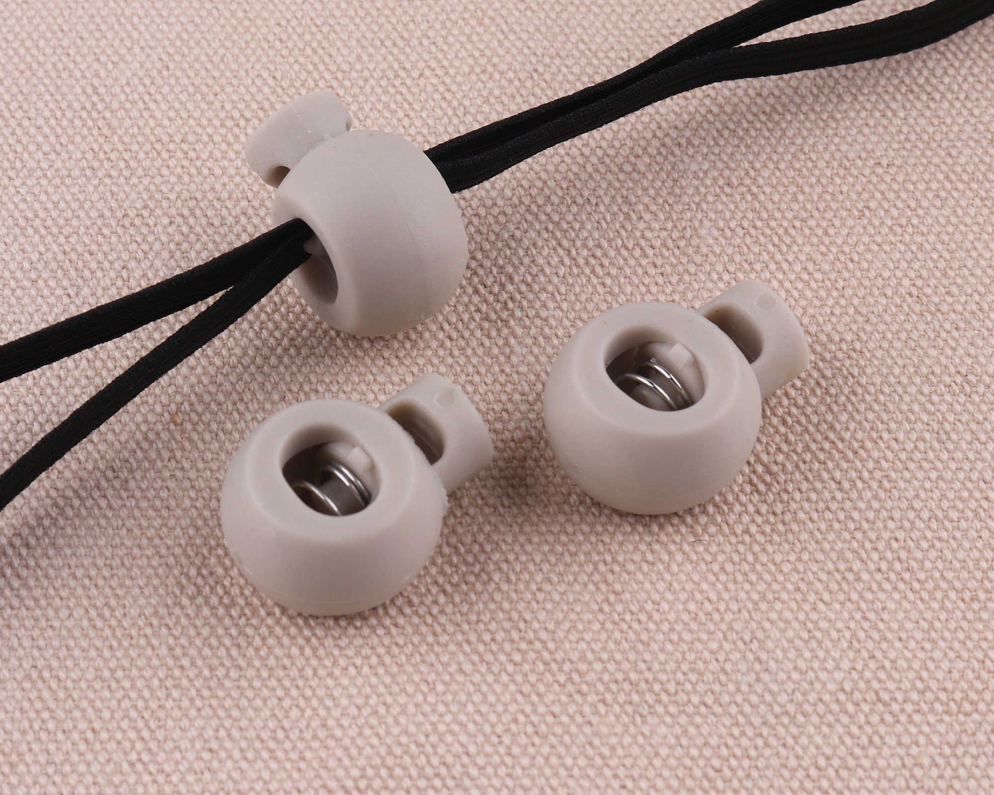 7mm White Rope Cord Stopper,black Cord Locks for 1/4 Elastic Cord Toggle Cord  Lock Stopper Cord Toggle Lock Rope Cord Lock Plastic Lock 