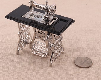 Miniature sewing machine for dolls house,Miniature Sewing Machine,Mini Victorian House Accessories,Dollhouse Sewing Room,dollhouse furniture