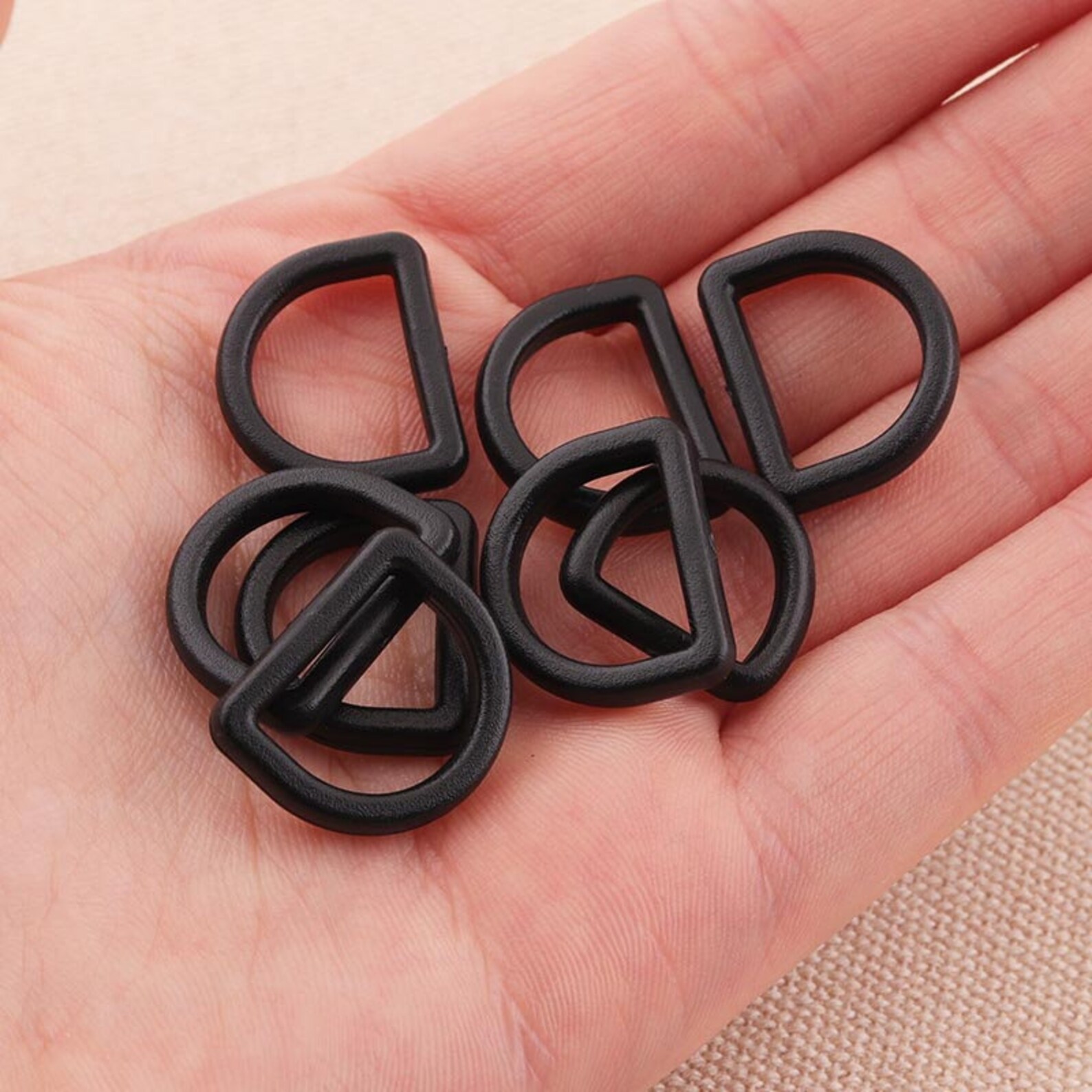 20pcs Black Small Plastic Drings Tiny 14mm Inner Size Bag Etsy