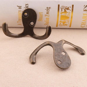 Wall Hanger Wall Hooks / Decorative Hooks Bronze Wall hooks Contracted Hangers Strong Clothing Hooks Hanger Supplies 6pcs