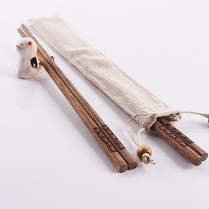 2pairs Chinese natural wooden chopstick,Wooden Chopstick Unique Design Handmade Wood Chopsticks,Environmental health chopsticks