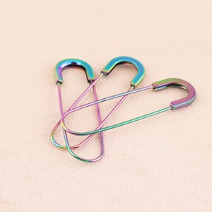 FREE SHIPPING 4pc Rainbow 78mm Safety Pins rainbow beautiful surface design Pins Clothing Rainbow Safety pins