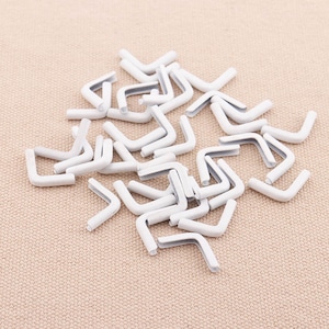100pcs Tiny Bookbinding Corners 20*13mm Metal protest corners Small White Bookbinding book booking protector photo frame corner