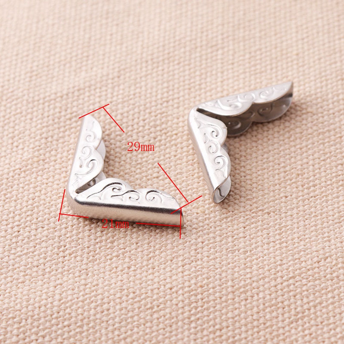 50pcs Metal Corner Protectors Embossed Protector Tips Silver Small 29 ...