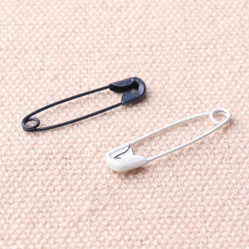safety pin safety pin