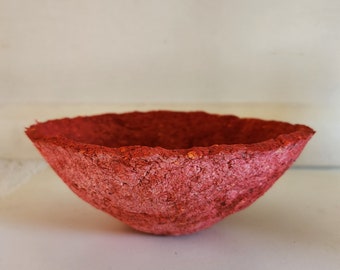 "Air" bowl, wabisabi made of recycled paper and cardboard.