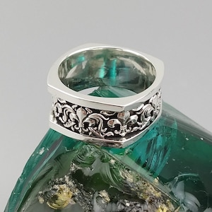 Sterling zilveren heraldische Fleur De Lis ring met Franse gotische charme