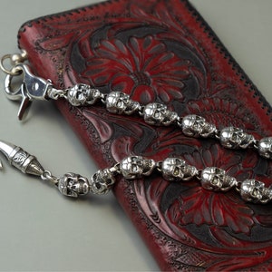 Totenkopf Biker Geldbörsenkette: Silbernes Accessoire für Herrenhosen - Gothic Schmuck Geschenk