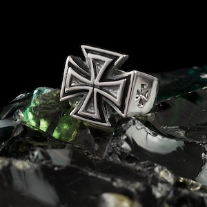 Maltese Cross Biker Ring: Heavy Silver Medieval Jewelry for Men, Unique Pattee Design Gift
