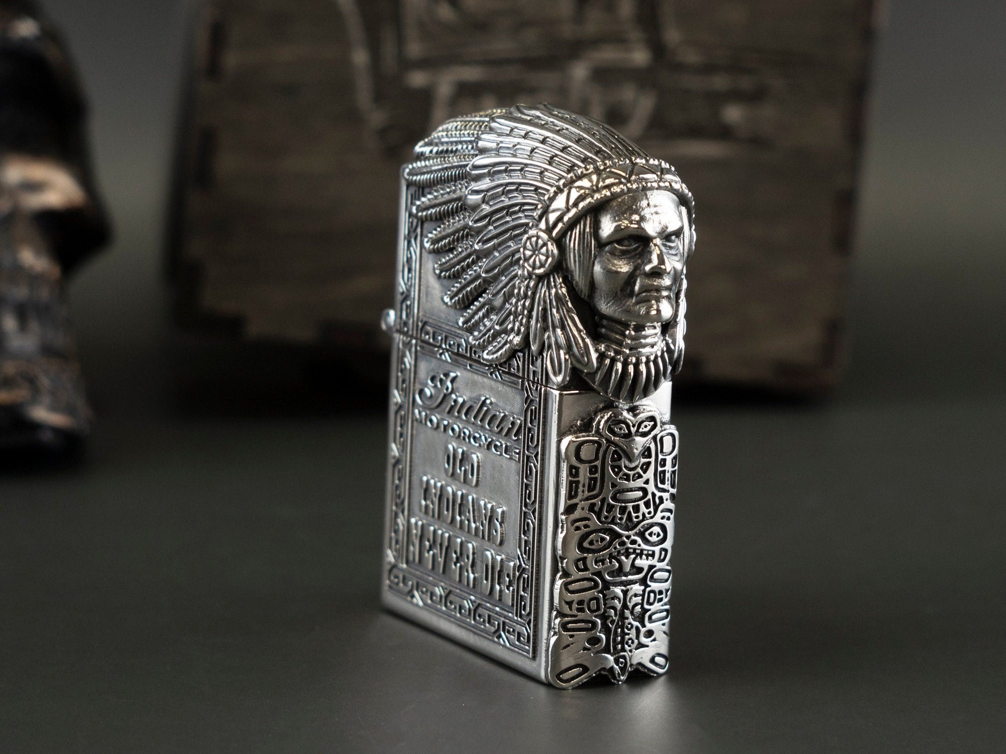生活雑貨 ZIPPO Indian motocycle Silver Indian Chief Zippo Lighter Gift for Motorcycle Biker - Etsy