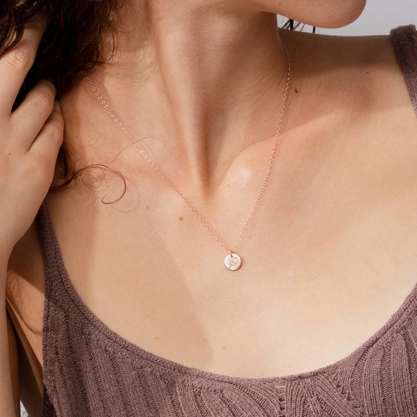 Food Sample Pearl Necklace main image 1