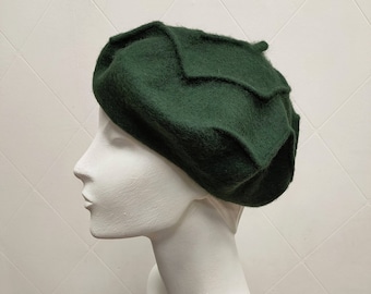 Dark Green Wool Felt Beret Zig Zag Unusual Beret French Style Berets for Women Beret Fascinator Winter Hat Unique Beret Autumn Hat Gift her