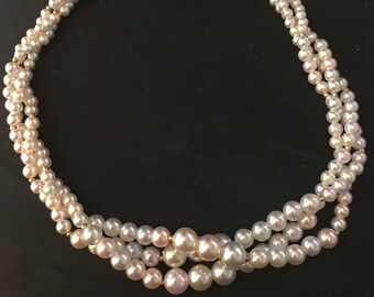 Charming Faux Pearl Multi-Color Necklace. Mystery Gift.  Darling Presence. Vague Yet Interesting Back Story. Vintage Costume Jewelry.