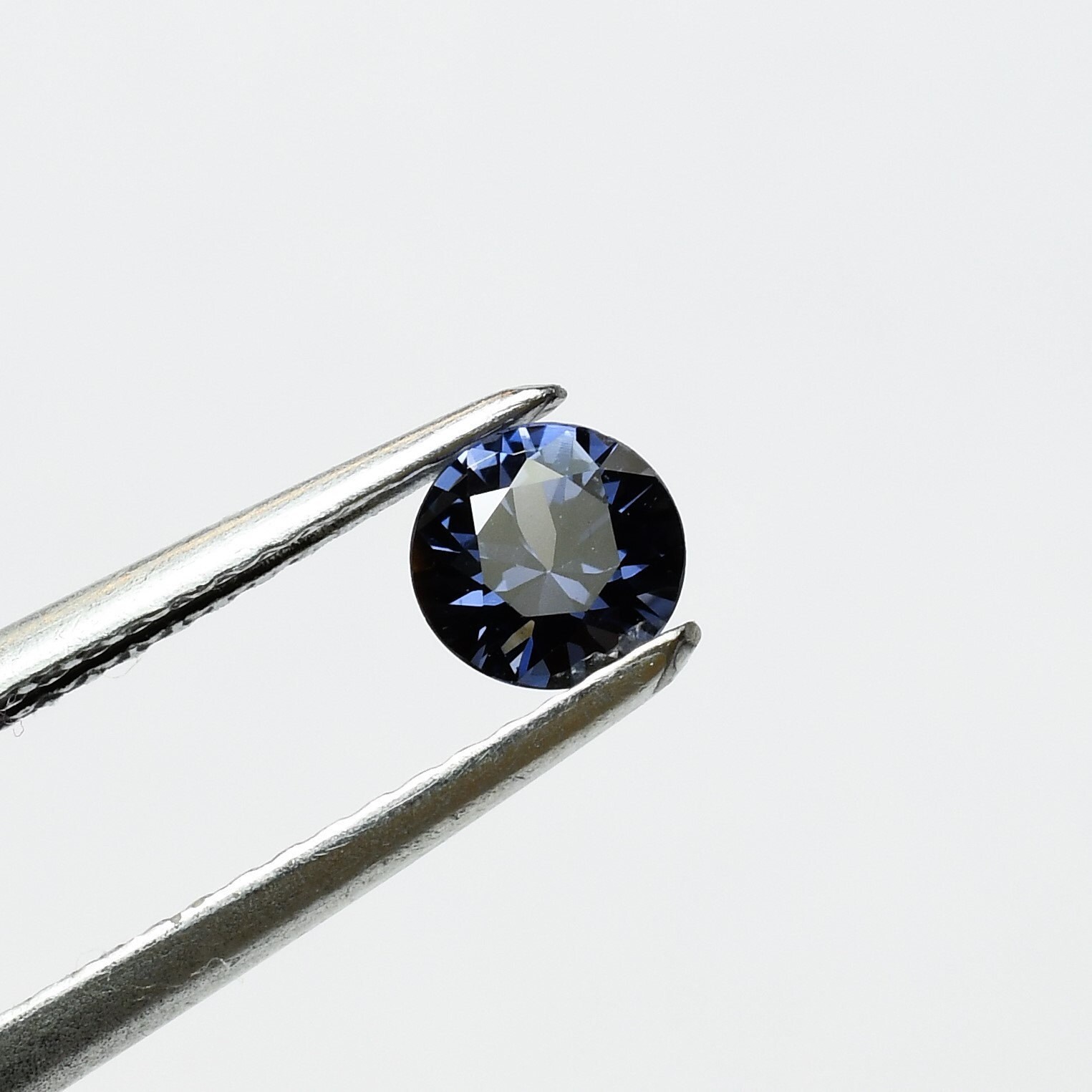 楽天市場】【現品限り】スピネル 原石 ブルースピネル 結晶 1月