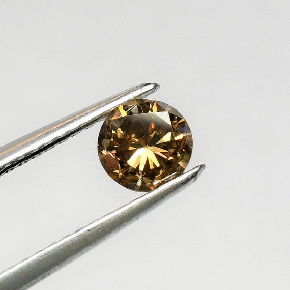 nuts　Briesta Champagne Diamond nuts Briesta Champagne Diamond Champagne Diamonds, Round
