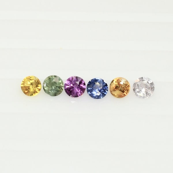 Saphirs 4 mm à 3.8 mm ronds, ce lot de 6 saphirs couleur arc-en-ciel pèse 1.86 carat et provient d'Afrique