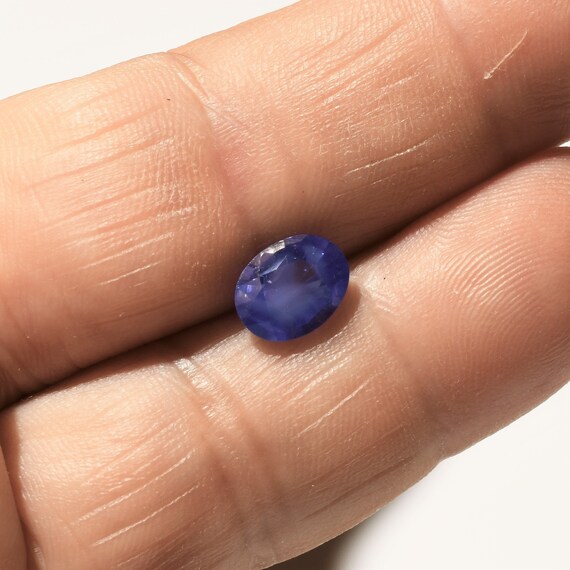 Cloudy blue sapphire discount