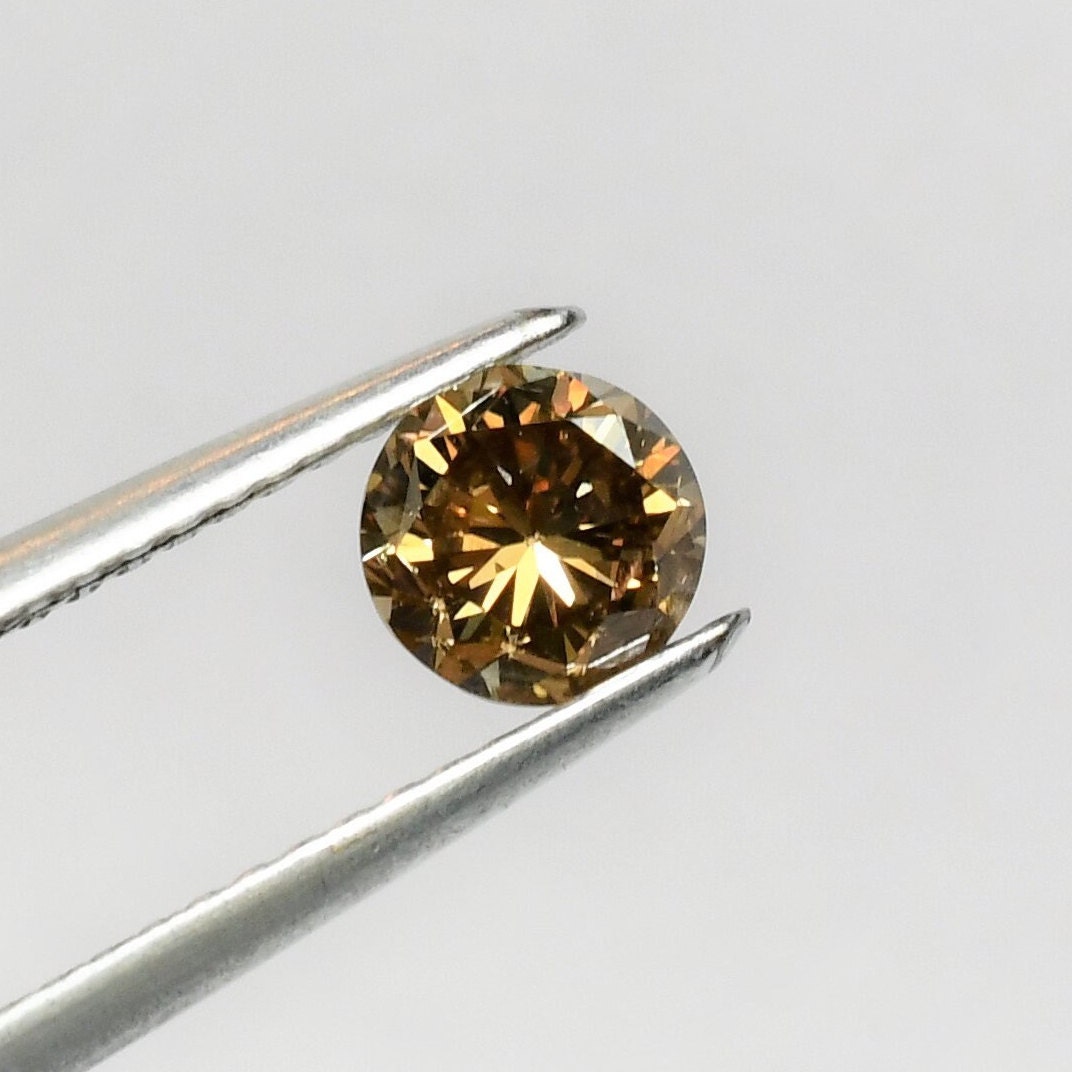 nuts　Briesta Champagne Diamond Amazon.com: 5mm Flawless Champagne Cubic Zirconia Stones