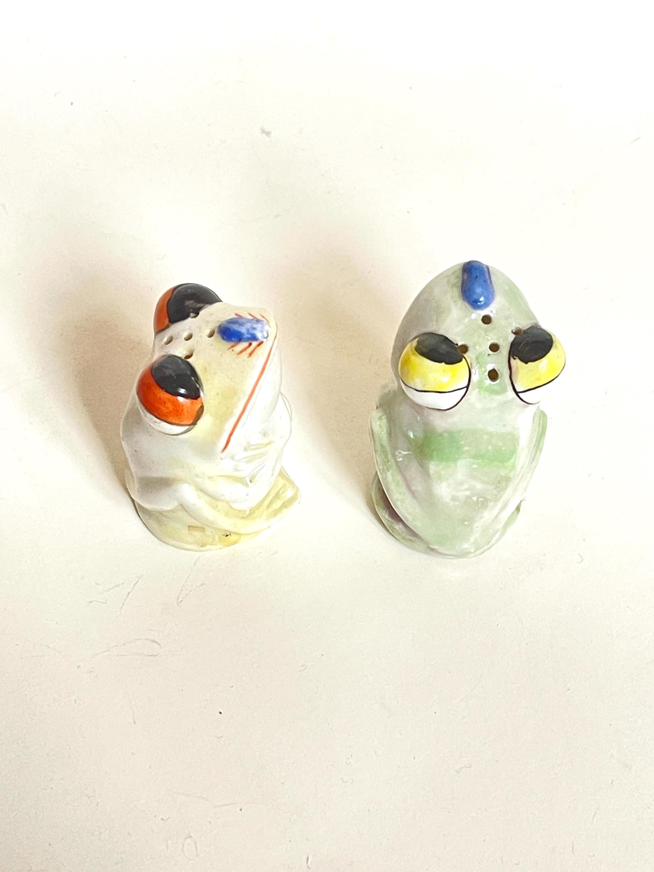 Salz- Und Pfefferstreuer-Set Aus Keramik – Niedliches Tiermotiv (Frosch) | 5,1x6,3x6,7 Cm | Perfektes Küchen-Geschenk