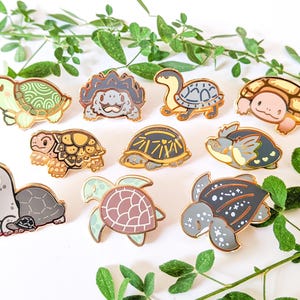 Mini-Emaille-Anstecknadeln mit Schildkrötenmotiven