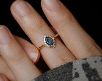 Diamond Shaped Australian Boulder Opal Diamond Engagement Wedding Ring 18K Yellow Gold Promise Ring for Couples Band