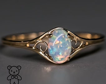 Vintage Inspired Oval Australian Solid Opal Engagement Wedding Ring 14K Yellow Gold Promise Ring for Couples Anniversary