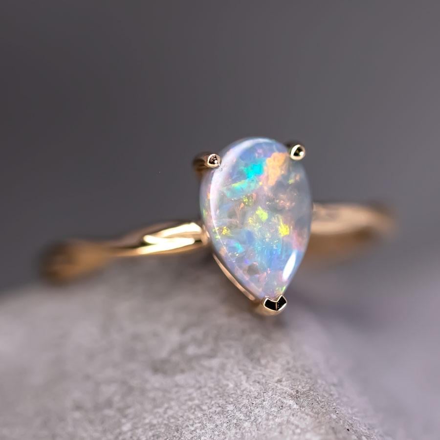 Pear Shaped Australian Black Opal Twist Band Engagement Ring 18K Yellow Gold Promise Rings for Couples Wedding Band Rainbow