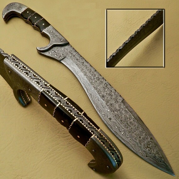 Handmade Damascus Steel Hunting Knife: 18" Fixed Blade, Bull Horn Handle