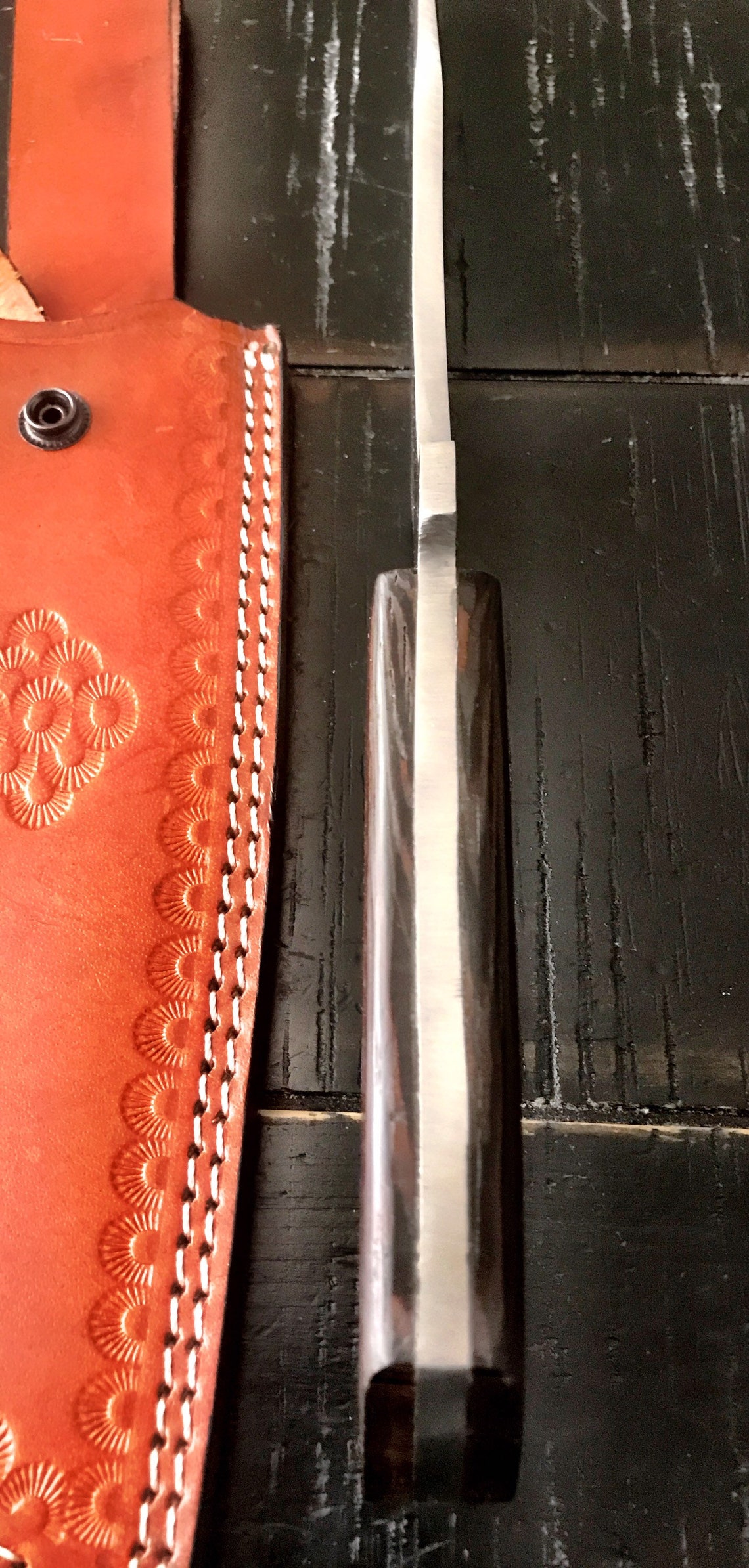 D2 Steel Hunting Knife with Leather Sheath – Reliable Outdoor Tool main image 1