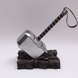 Actual Size Scale Full Resin Avengers Thor Hammer 1 1 Replica Prop Mjolnir cosplay USA With Resin Base image 2