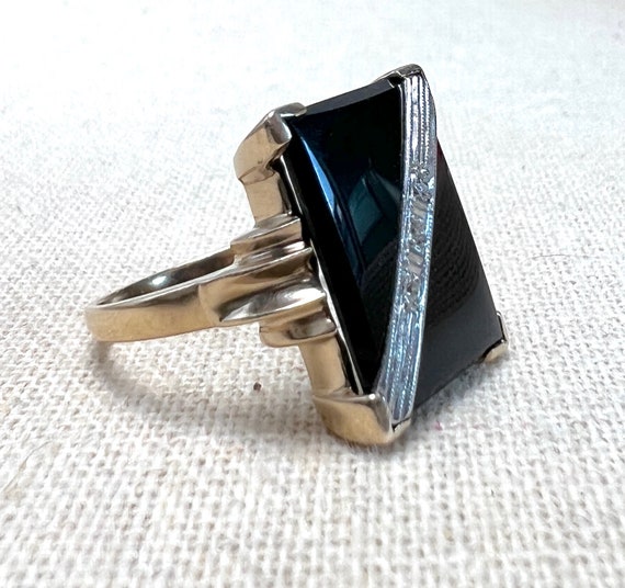 Vintage Black Onyx and Diamond Ring in 10K Yellow… - image 6