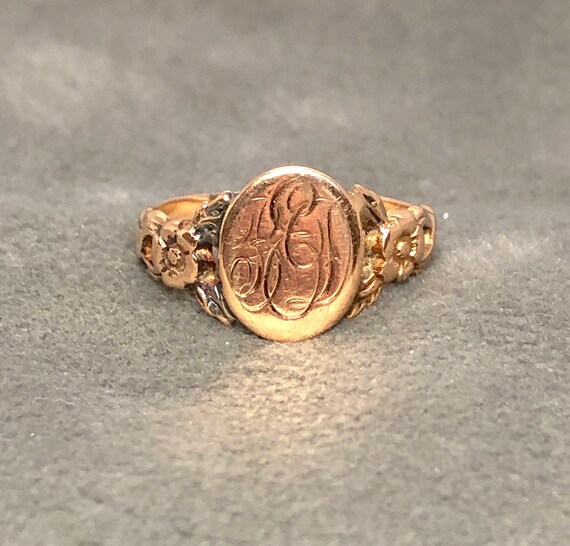 Antique Monogrammed Signet Ring, Initials BED or B