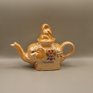 Made in China - Hand Painted - Novelty Elephant Tea Pot