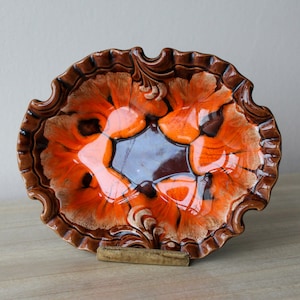 Mid Century - Retro - Ceramic Dish - Drip Glaze