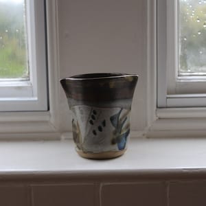 1970&#39;s Hand Made Studio Pottery Pinched Pot/Vase