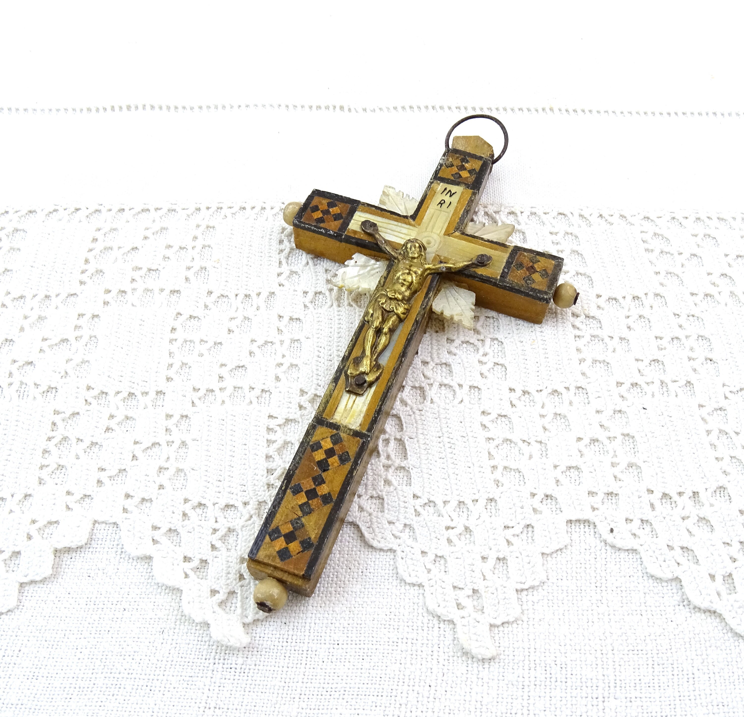 Vintage Croix en Bois et Nacre de Jérusalem avec Incrustation Bois, Crucifix Souvenir Rétro Terre Sa
