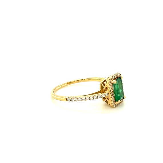 14kt Yellow Gold Emerald Halo Ring w/ Diamond Acc… - image 3