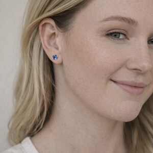 London Blue Swiss Blue Topaz 4mm Round Sterling Silver .925 Stud Earrings Perfect Gift