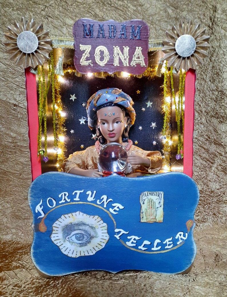 Wonderful Gypsy Fortune Teller Diorama Beautifully Detailed Etsy