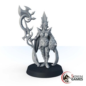 Orryzectra, The Noble Matriarch Fantasy Miniatures, Dungeons and Dragons, Pathfinder and many other tabletop games, RPG DnD Mini Gift