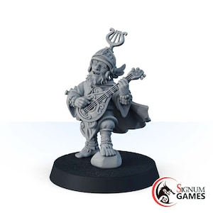 Fantasy Bard Miniature, 28mm, 32mm Scale Resin Miniature, Halfling Bard with Lute, 3D Resin Tabletop Gaming, Fantasy Miniature of D&D Games